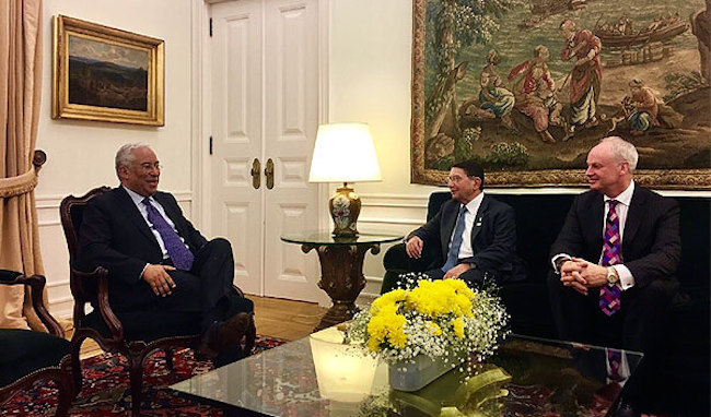 Portugal’s Prime Minister Antonio Costa (left) meets Taleb Rifai of the UNWTO and David Scowsill of the WTTCC